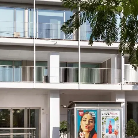 Amazing Central Studio With Balcony & Gym 1 * Lizbona