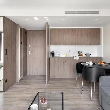Amazing Central Studio With Balcony & Gym 1 Lisboa